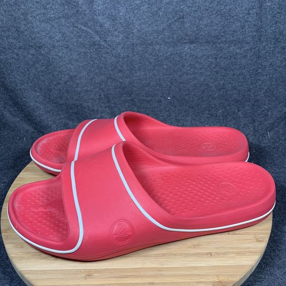 Crocs Men’s Red Slides Size 11 Comfort Sandals Slip On‎ Beach Summer - Picture 3 of 7
